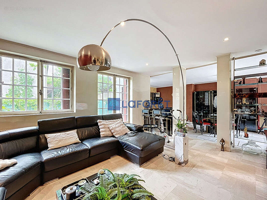 Maison à SAVIGNY-SUR-ORGE