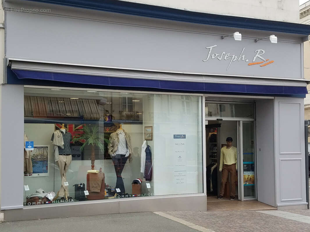 Commerce à SABLE-SUR-SARTHE