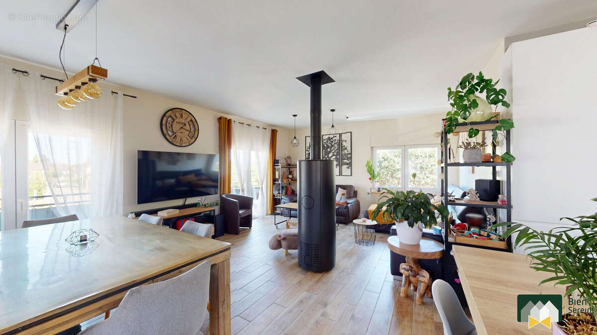 Maison 155 m² à Mondonville-Saint-Jean  - photo 4