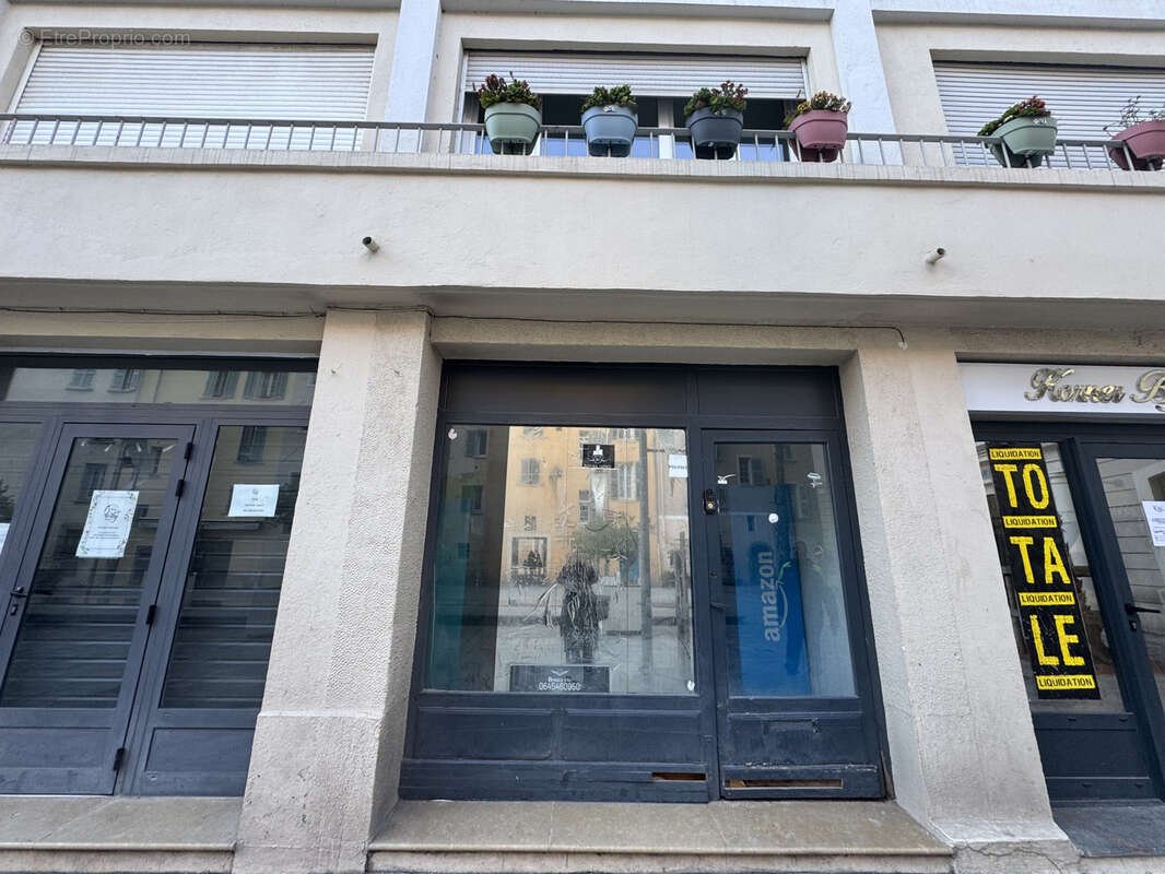 Commerce à TOULON