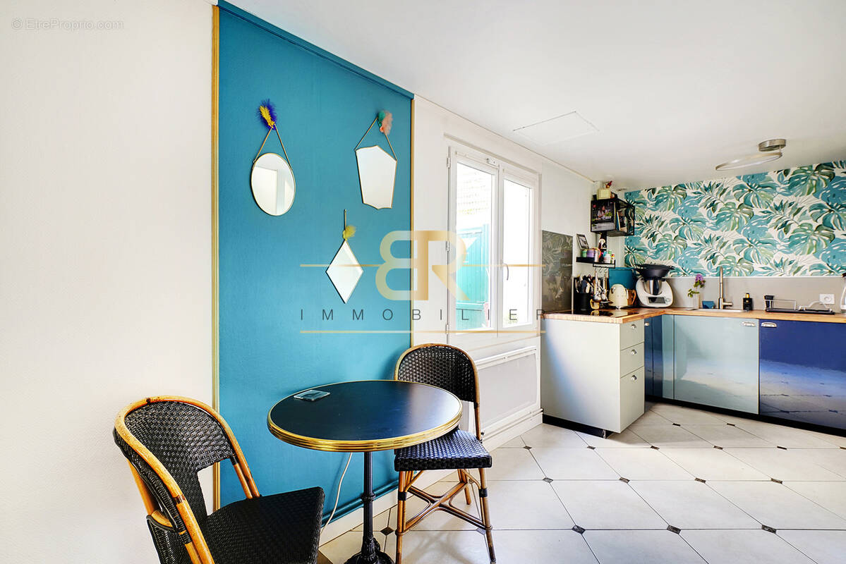 Appartement à ASNIERES-SUR-SEINE