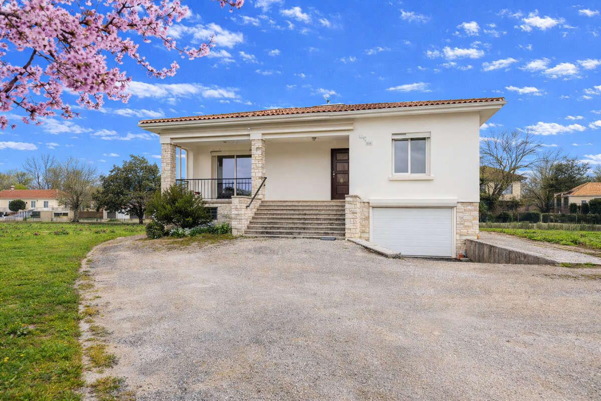 Maison à SAINT-SYLVESTRE-SUR-LOT