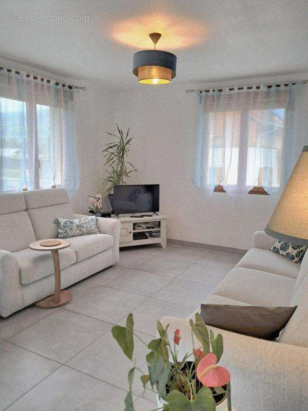 Maison à SALLANCHES