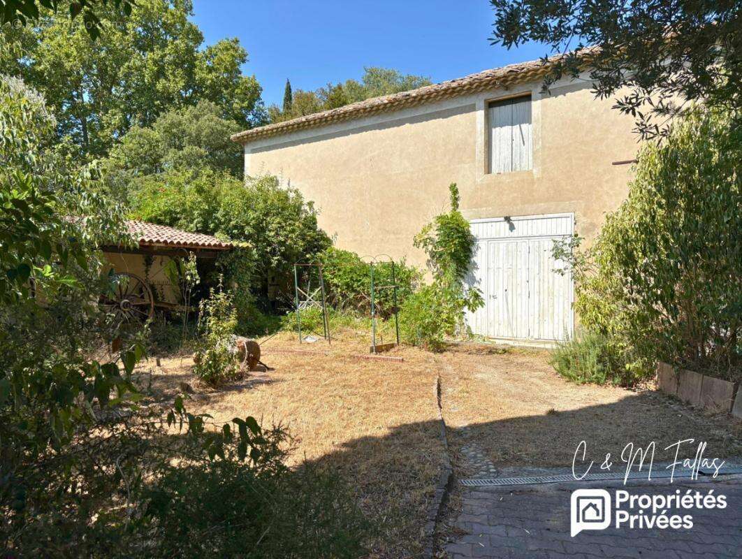 Maison de caractère de 268 m² - Un projet d'exception aux portes d'Avignon - photo 11