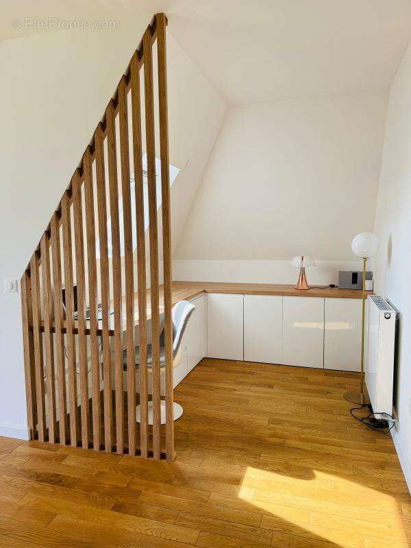 Appartement à ISSY-LES-MOULINEAUX