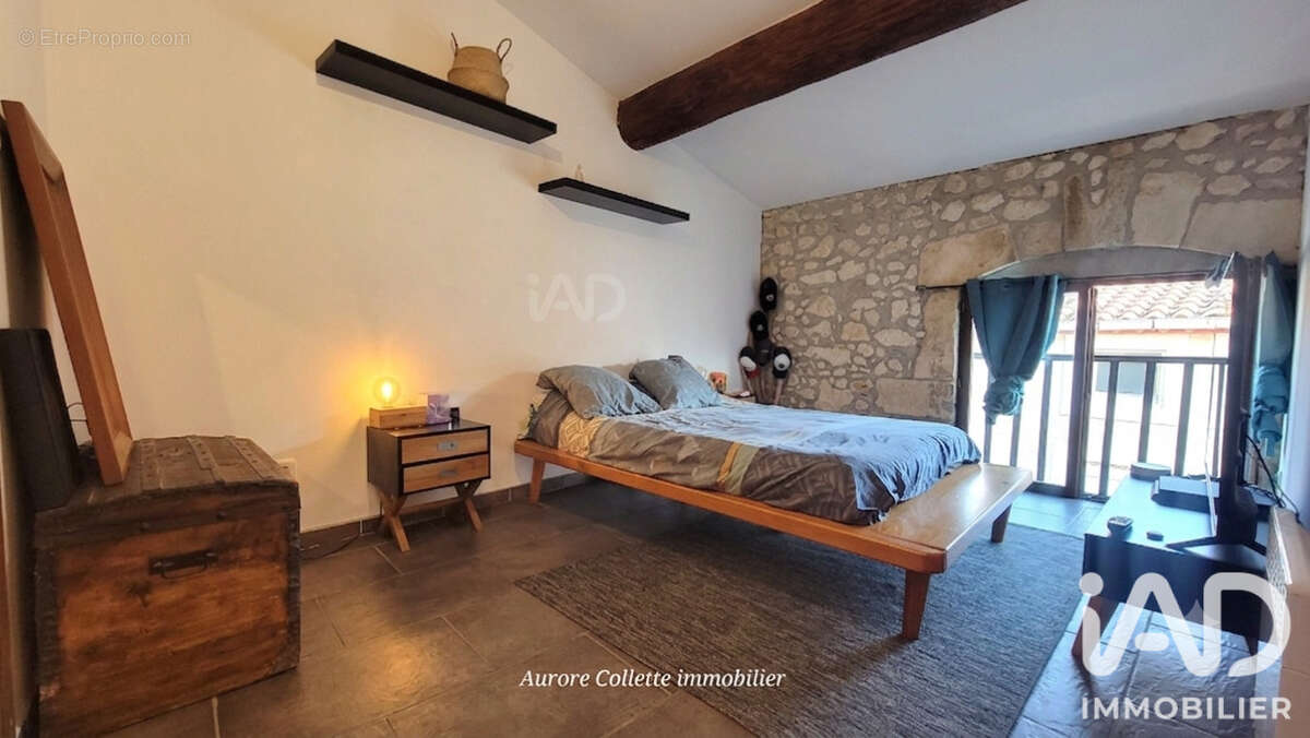 Maison 115 m² à Salles-D'aude  - photo 8