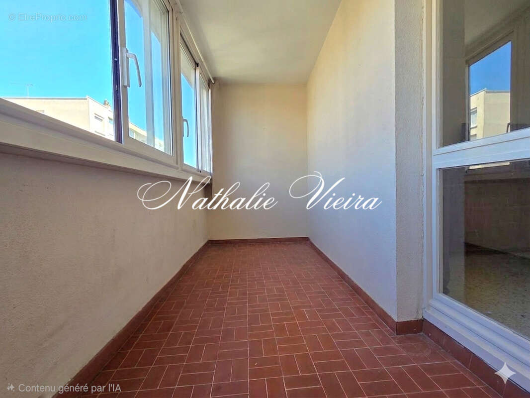 Studio avec loggia  a deux pas de la plage - photo 8