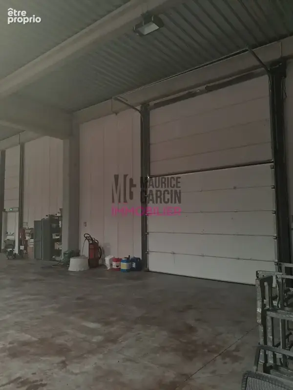 Commerce 1 100 m² à vendre à Seguret (84110) - photo 4
