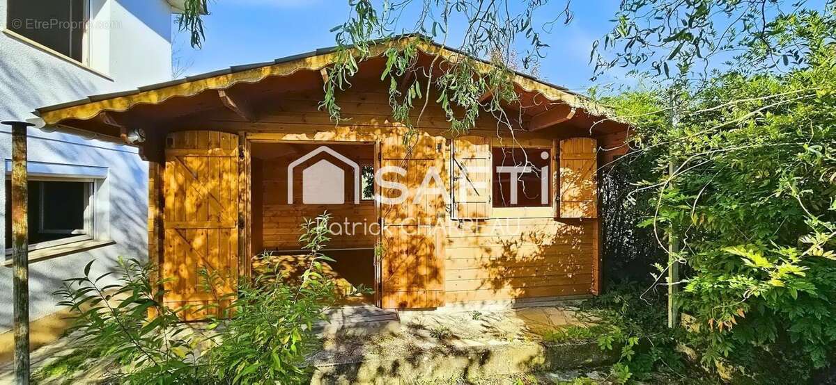 Photo 9 - Maison à SAINT-PANTALEON-DE-LARCHE