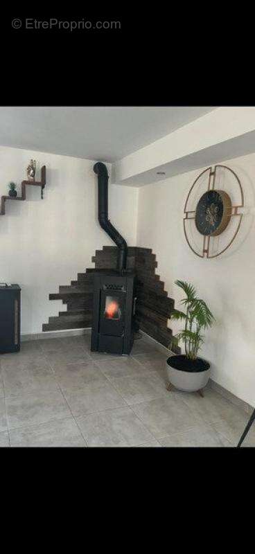 Maison à SAINT-GERMAIN-DE-CLAIREFEUILLE