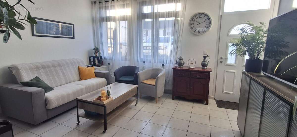 Appartement à LA GOUESNIERE