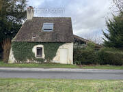 Maison à LE BREIL-SUR-MERIZE