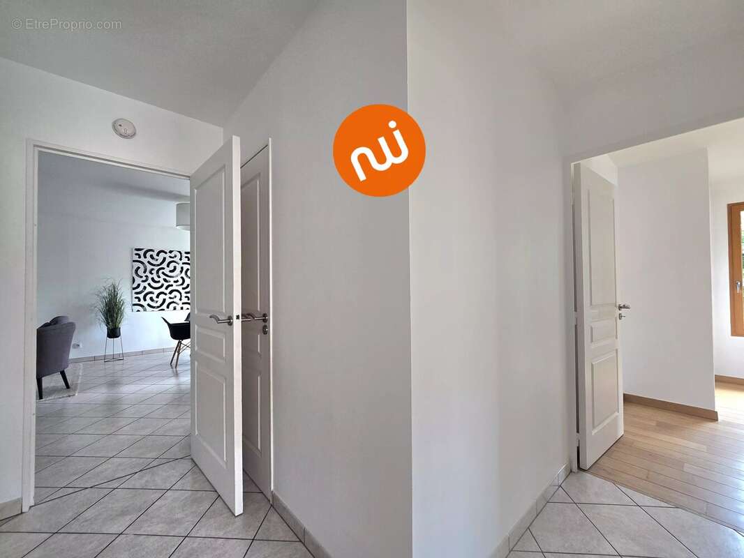 Appartement à TASSIN-LA-DEMI-LUNE