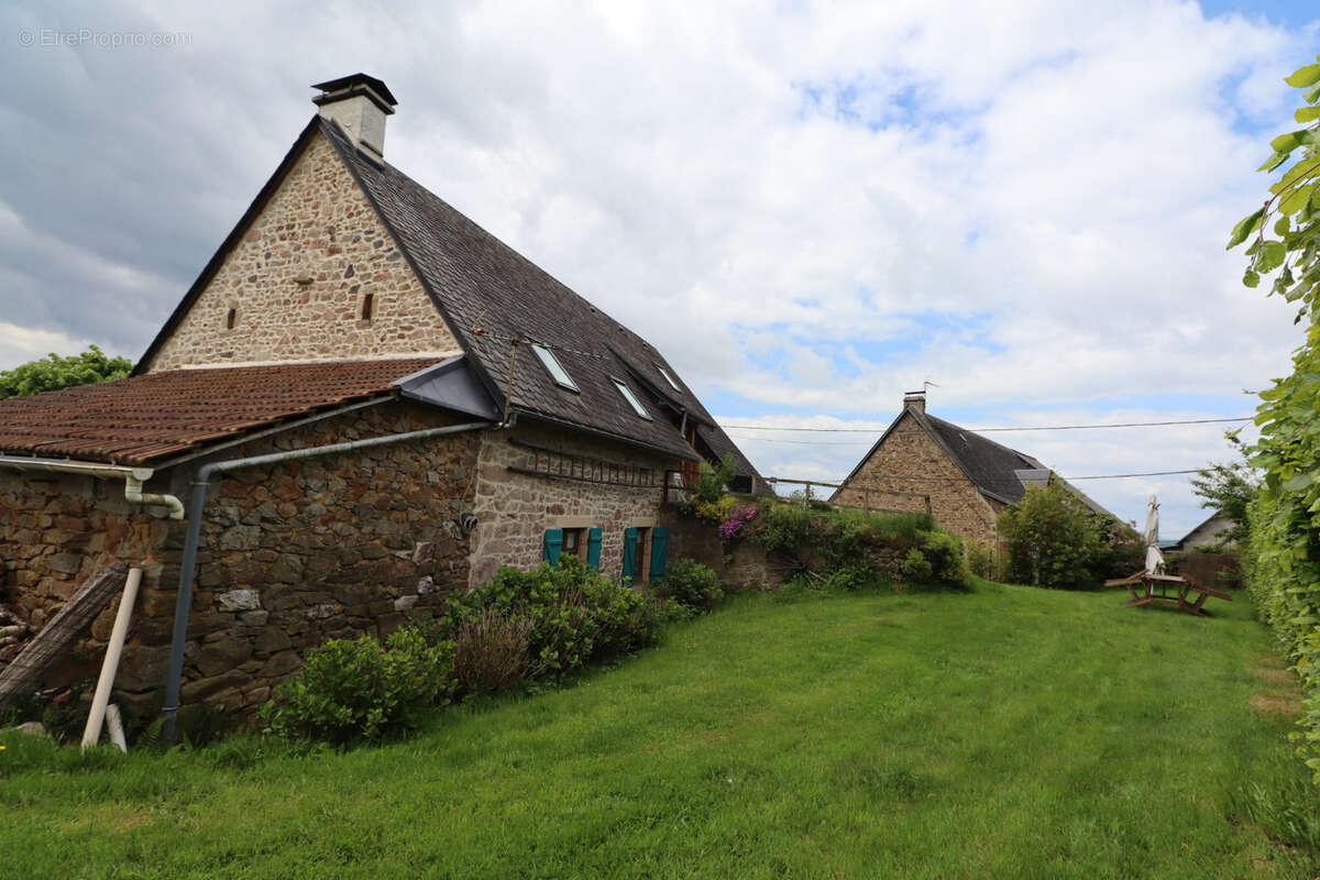 Maison à LARODDE