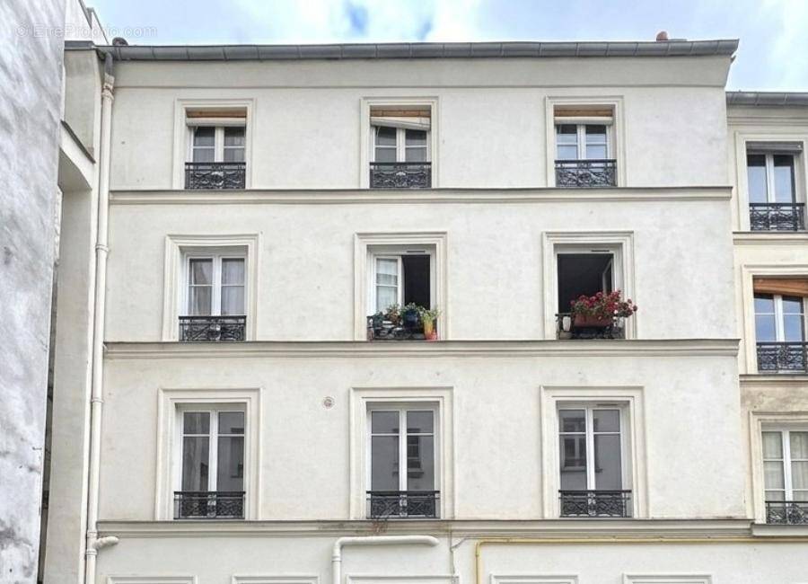 Appartement à PARIS-6E
