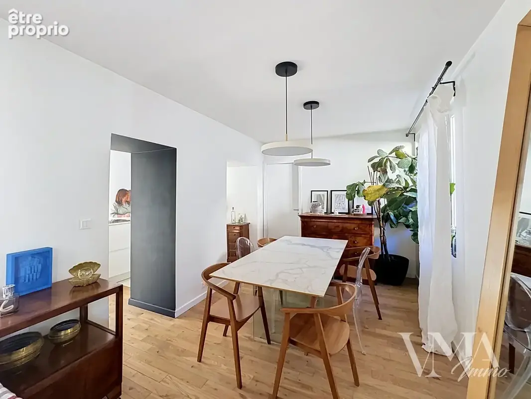 Maison de village rénovée de 95 m2 au centre de Lissieu - photo 2