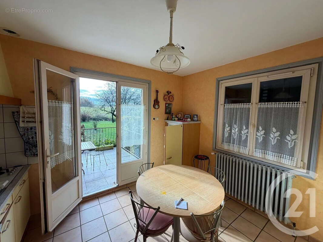 Maison à CHALEINS