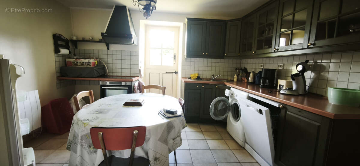 Maison de campagne avec dépendances et terrain de 1 240 m2   Target (03140) - photo 5
