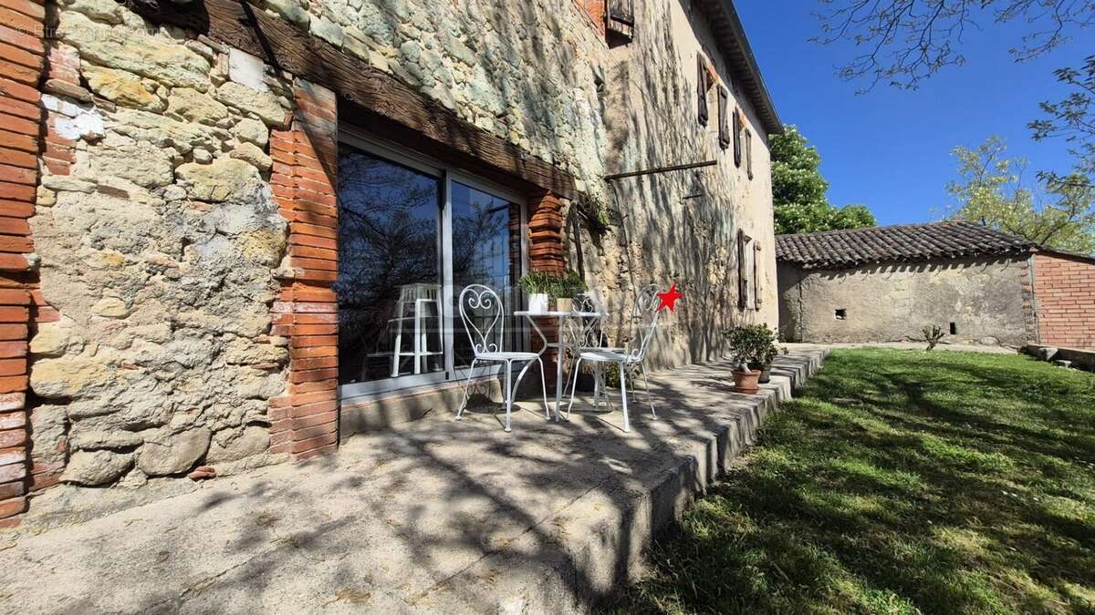 Maison à CUQ-TOULZA