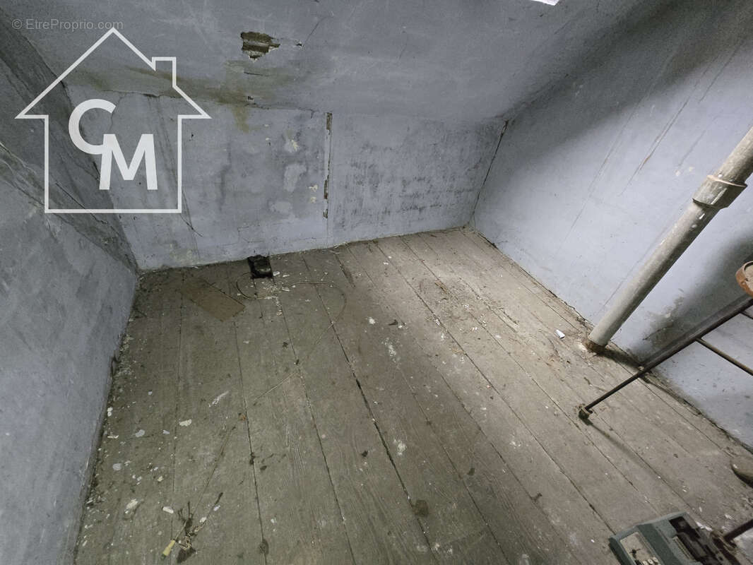Appartement à SAINT-AMAND-MONTROND