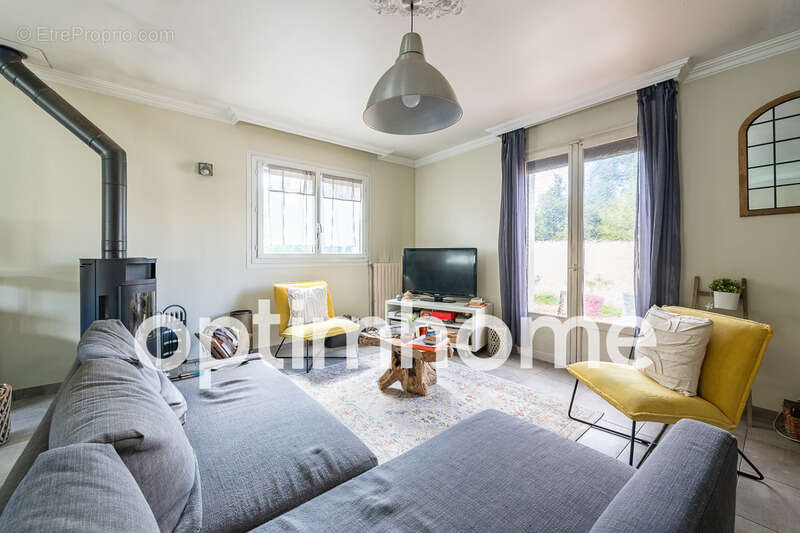 Maison à MORET-SUR-LOING