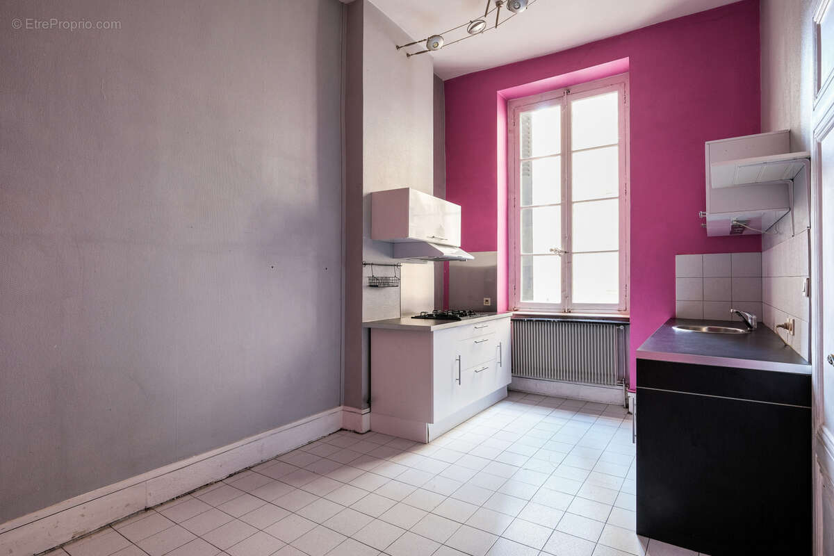 Appartement à LYON-6E