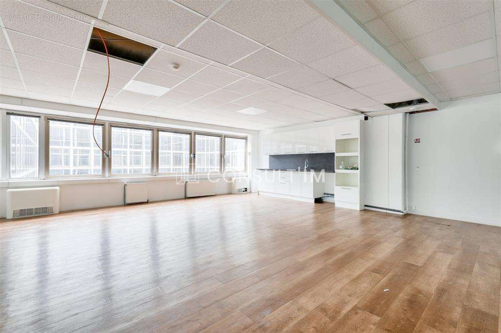 Commerce à MALAKOFF