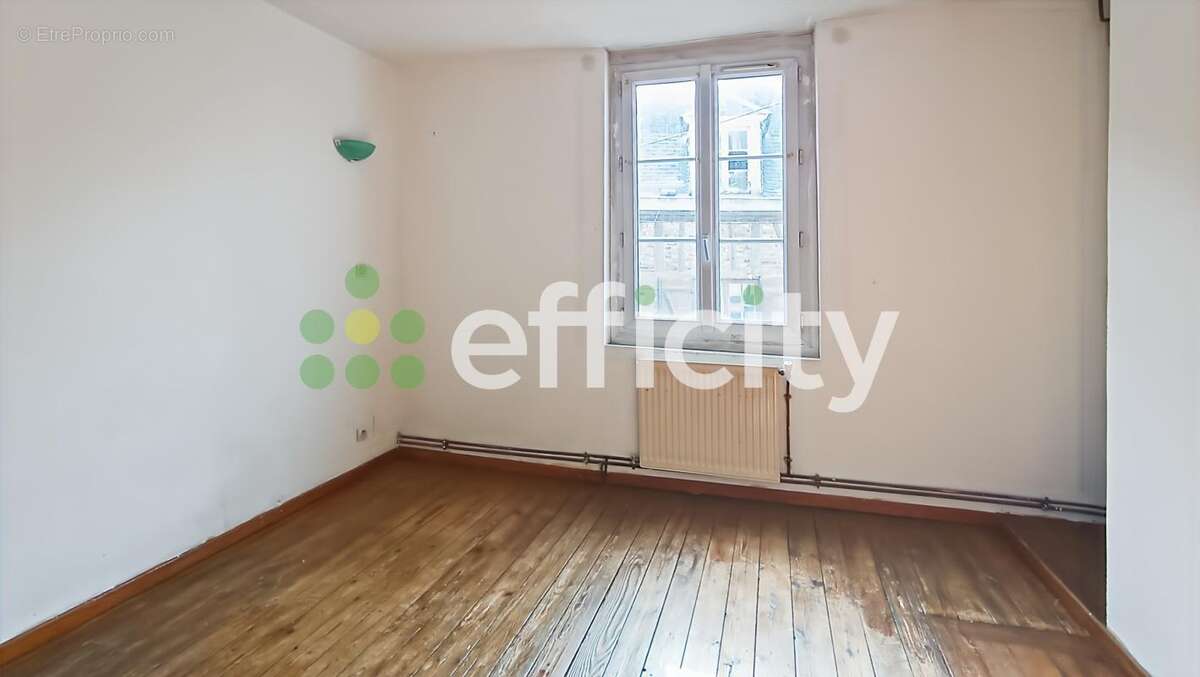 Maison à FORGES-LES-EAUX