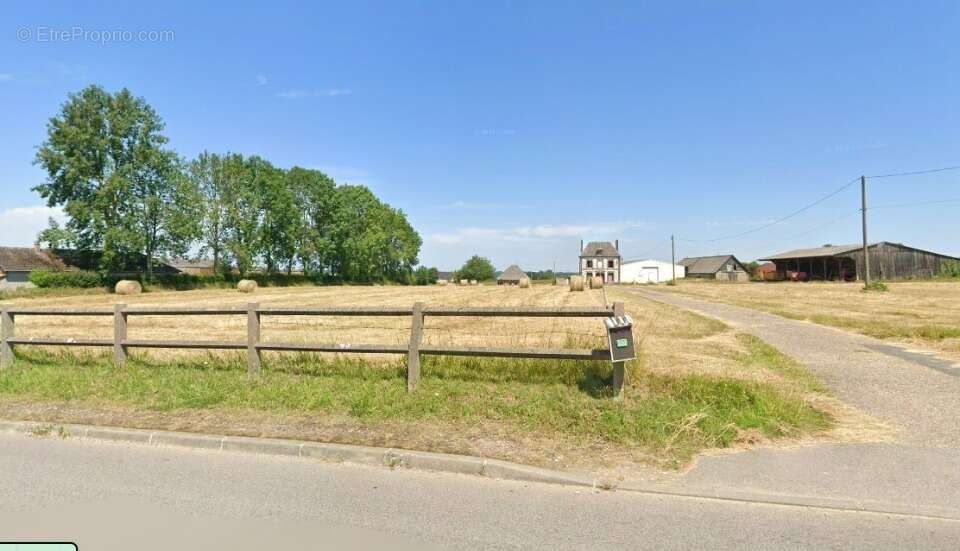 Terrain à SAINT-PAER