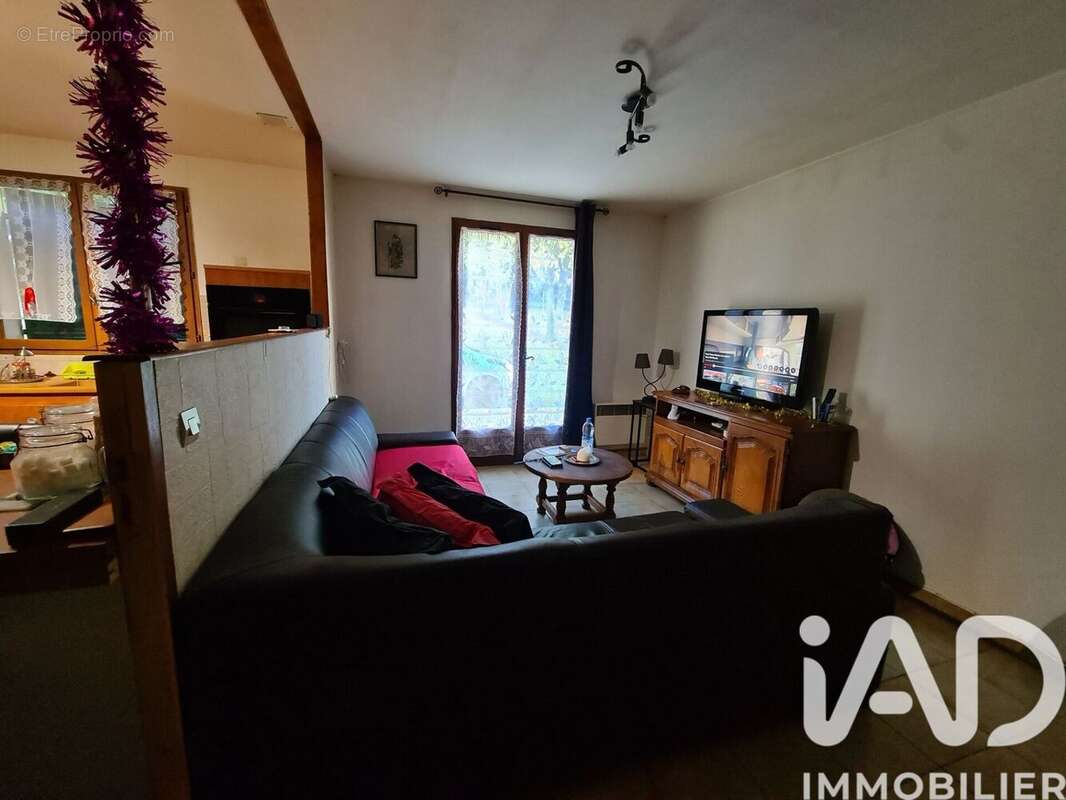 Photo 5 - Maison à SAINT-PARDOUX-ISAAC