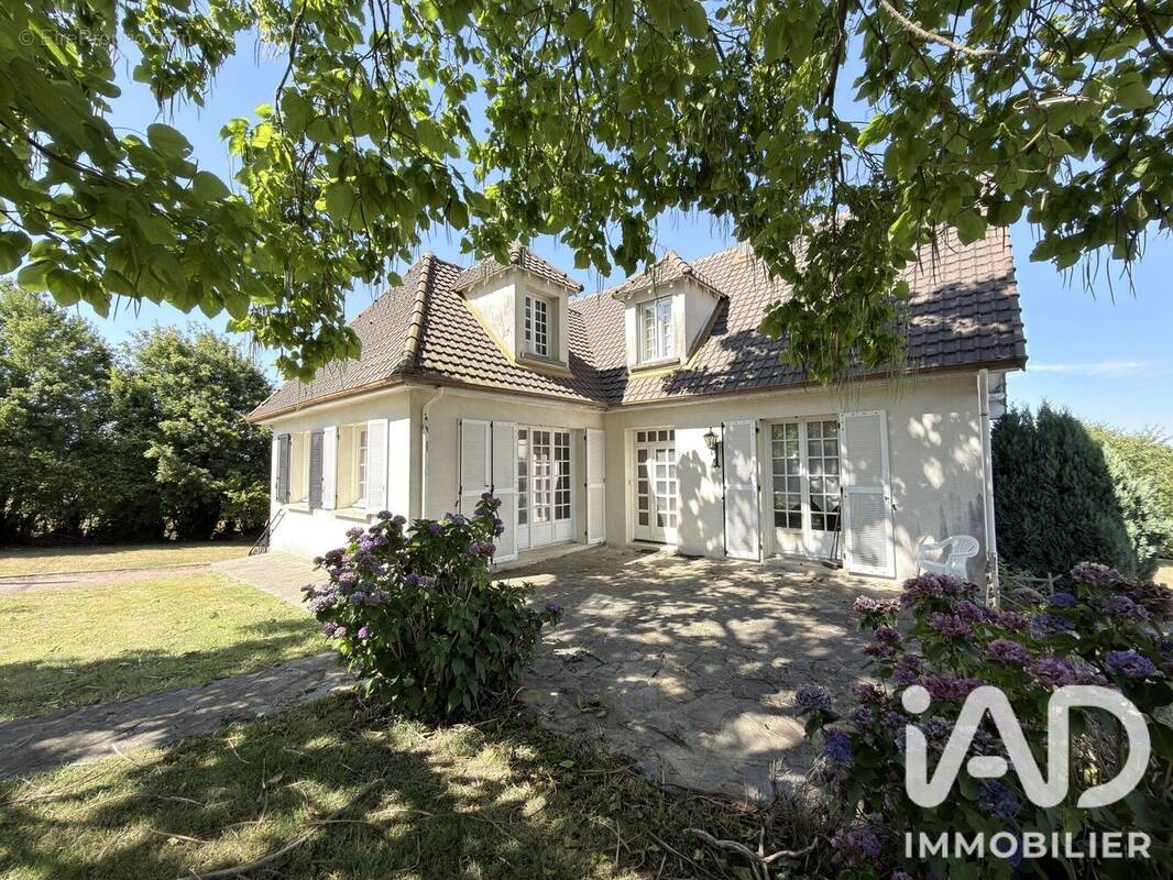 Photo 1 - Maison à SAINT-SULPICE-LE-GUERETOIS