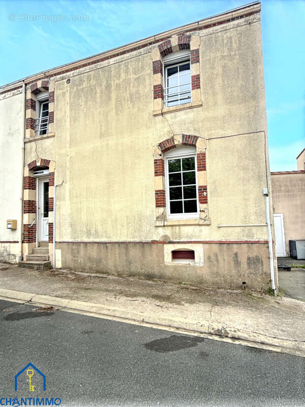 Maison à CHANTONNAY