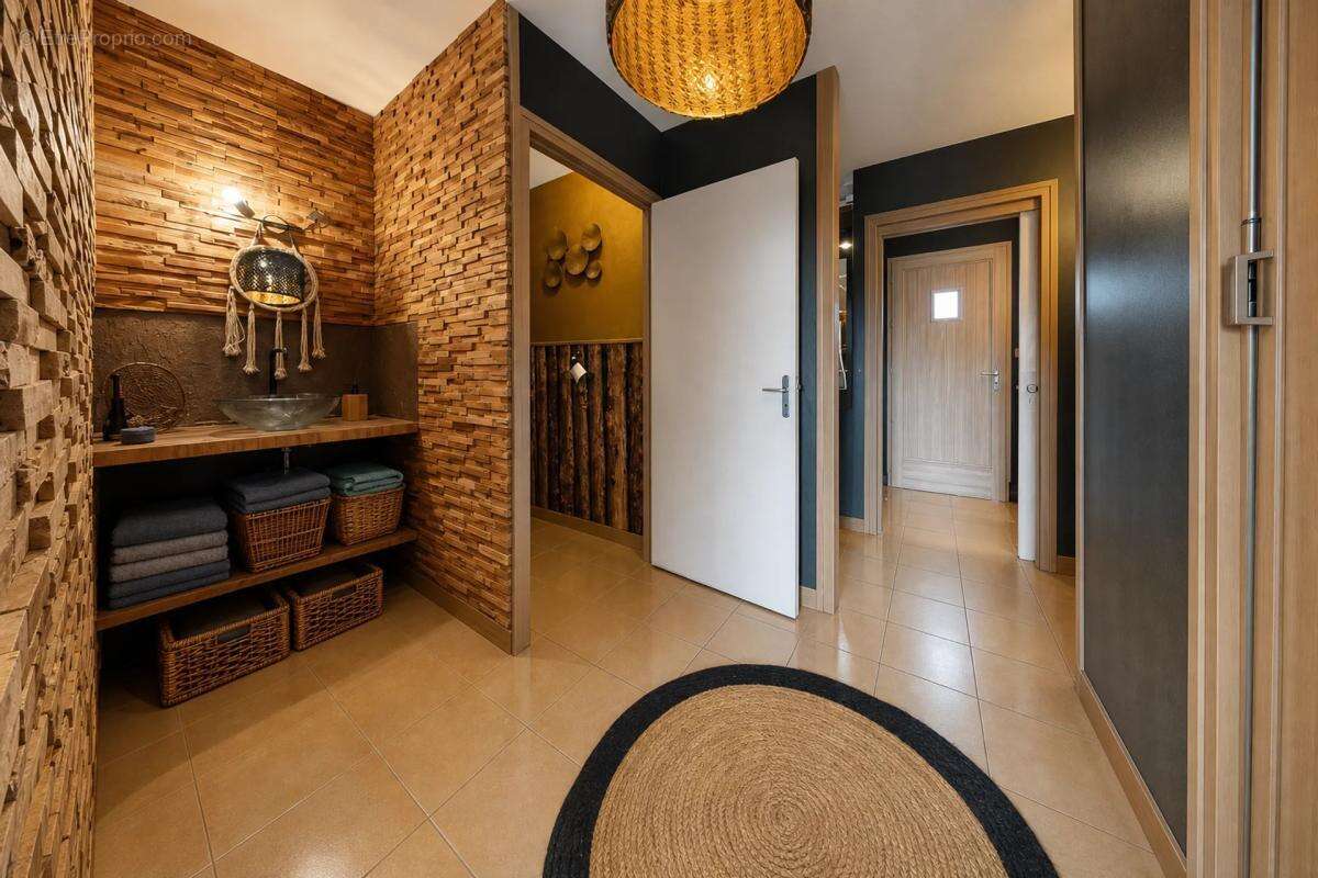 Belle maison en pierre XVIIIᵉ - 265m² Eymouthiers - photo 9