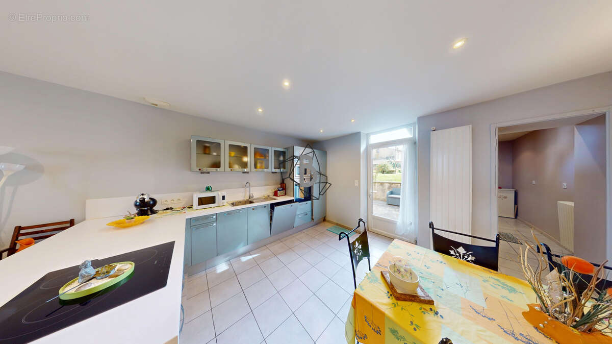 Maison t3 - 92 m2 - blaye les mines - photo 3