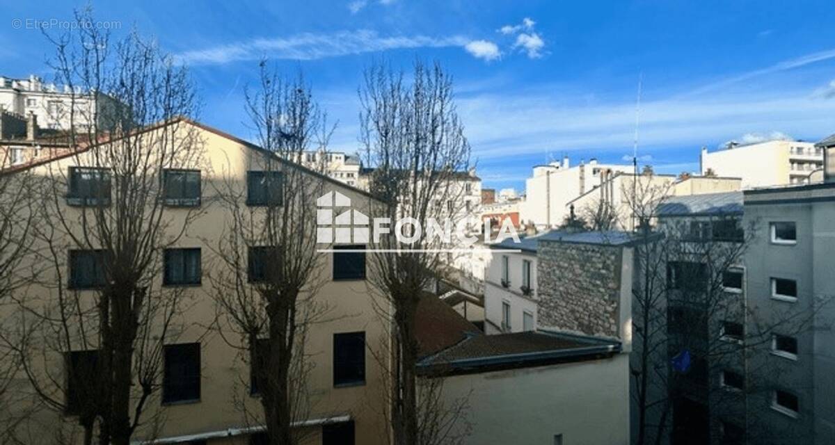 Appartement à PARIS-20E