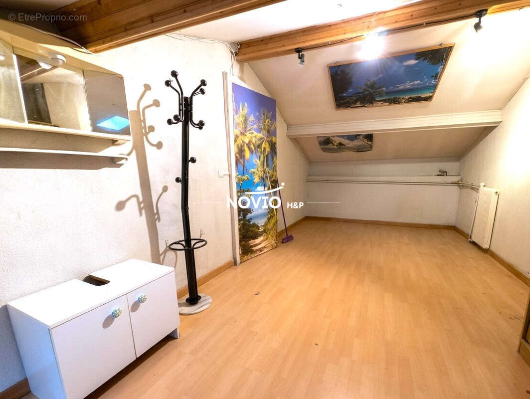 Maison 100 m² à Vendeuvre-Du-Poitou  - photo 4