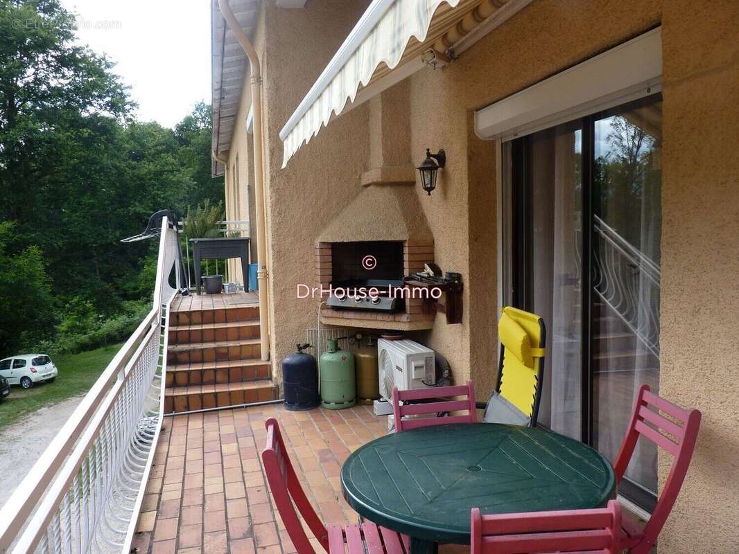 Commerce 126 m² à Foix  - photo 60