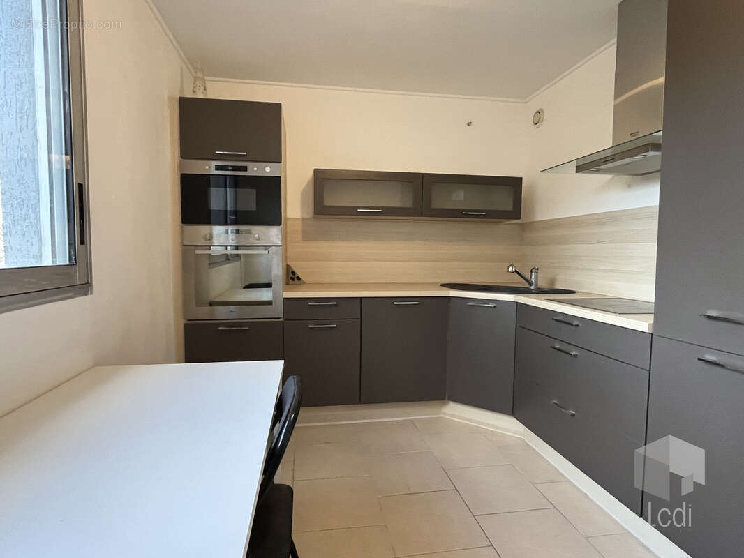 Appartement à LE TEIL