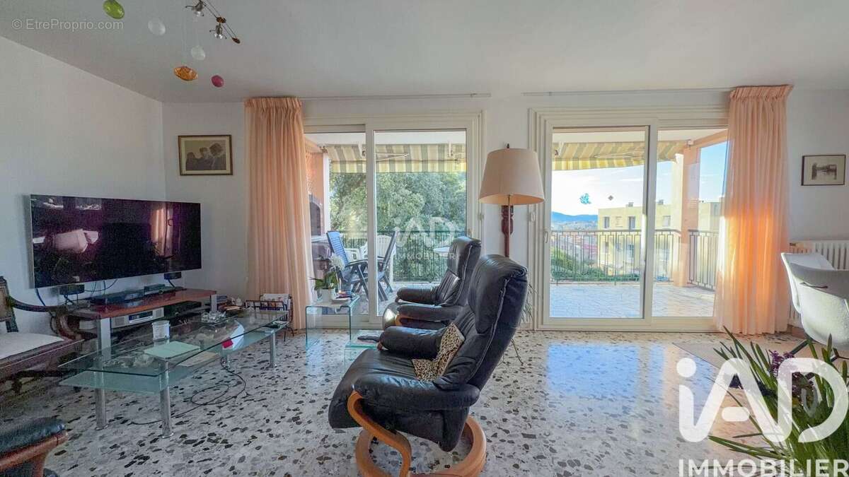 Photo 6 - Maison à SAINT-RAPHAEL