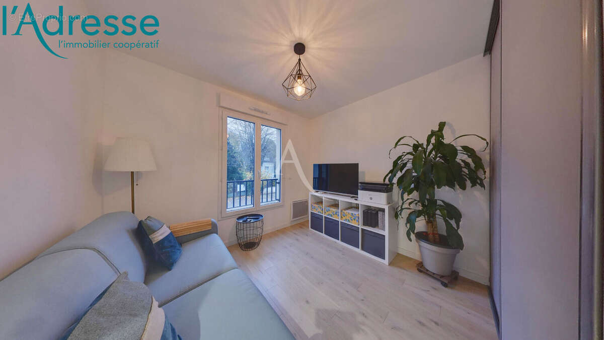 Maison à CHAMPS-SUR-MARNE