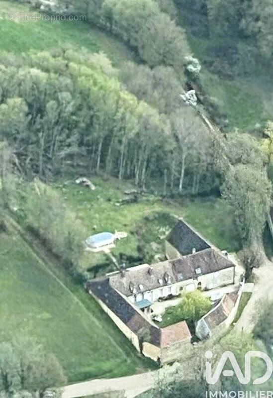 Photo 1 - Maison à ARCES-DILO