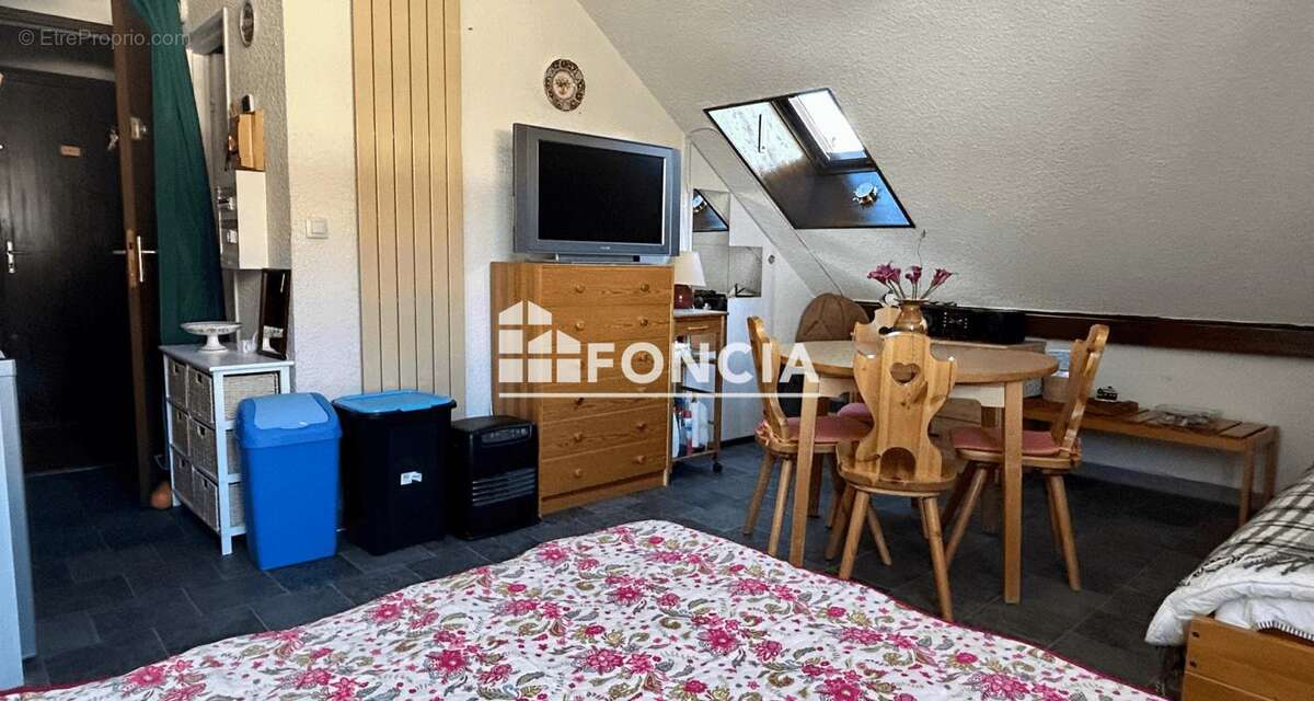 Appartement à SAINT-FRANCOIS-LONGCHAMP