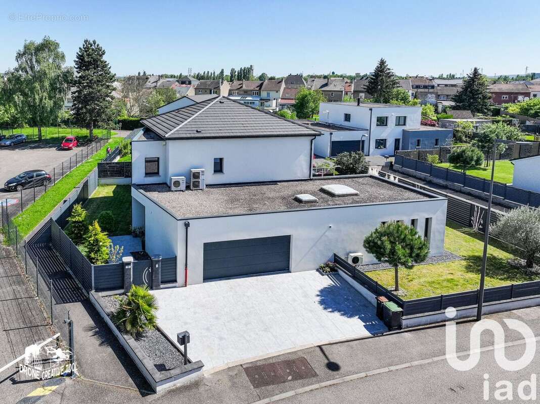 Photo 2 - Maison à TERVILLE