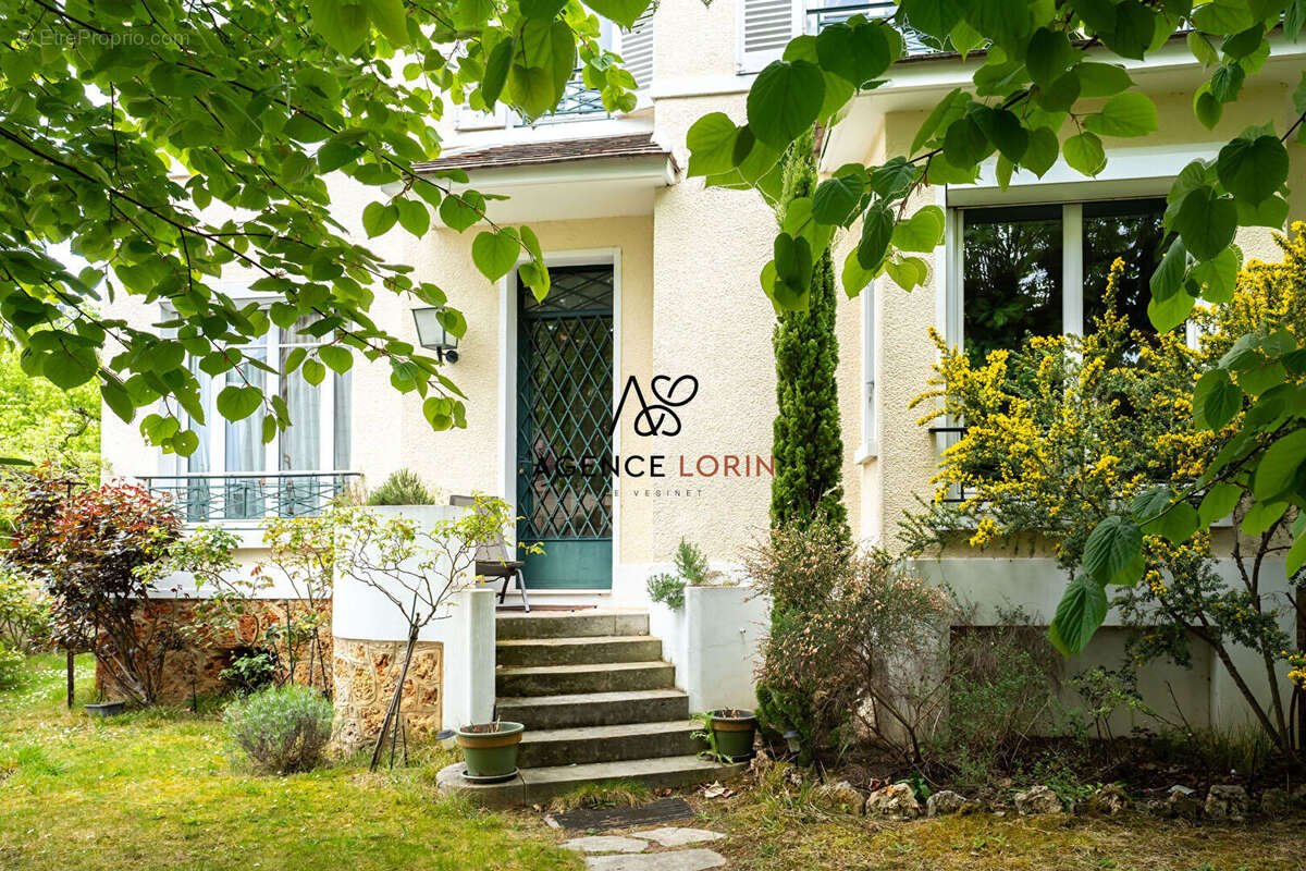 Maison à LE VESINET