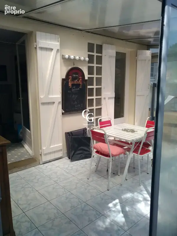 Maison 93 m² à Saint-Michel-Chef-Chef  - photo 8