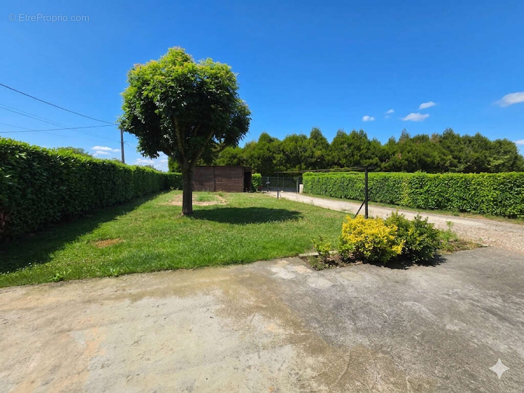 Appartement à SAINT-GENIX-SUR-GUIERS
