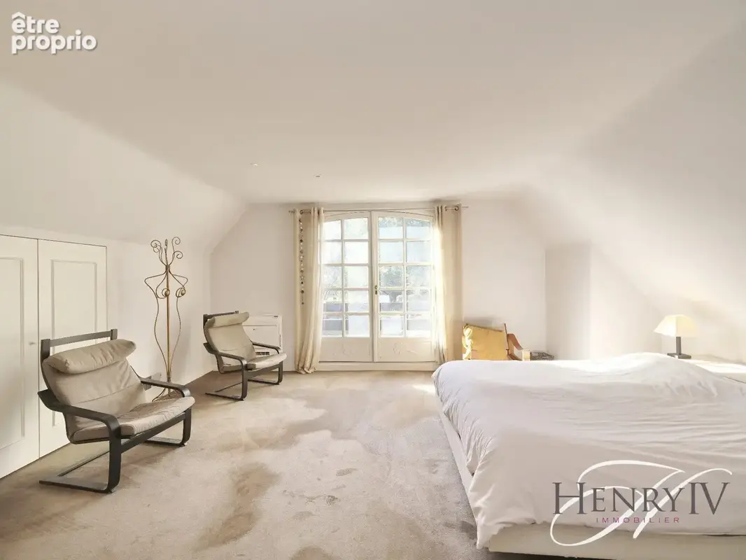 Maison 7 pièces 290 m² à vendre à Saint-Ismier (38330) - photo 9