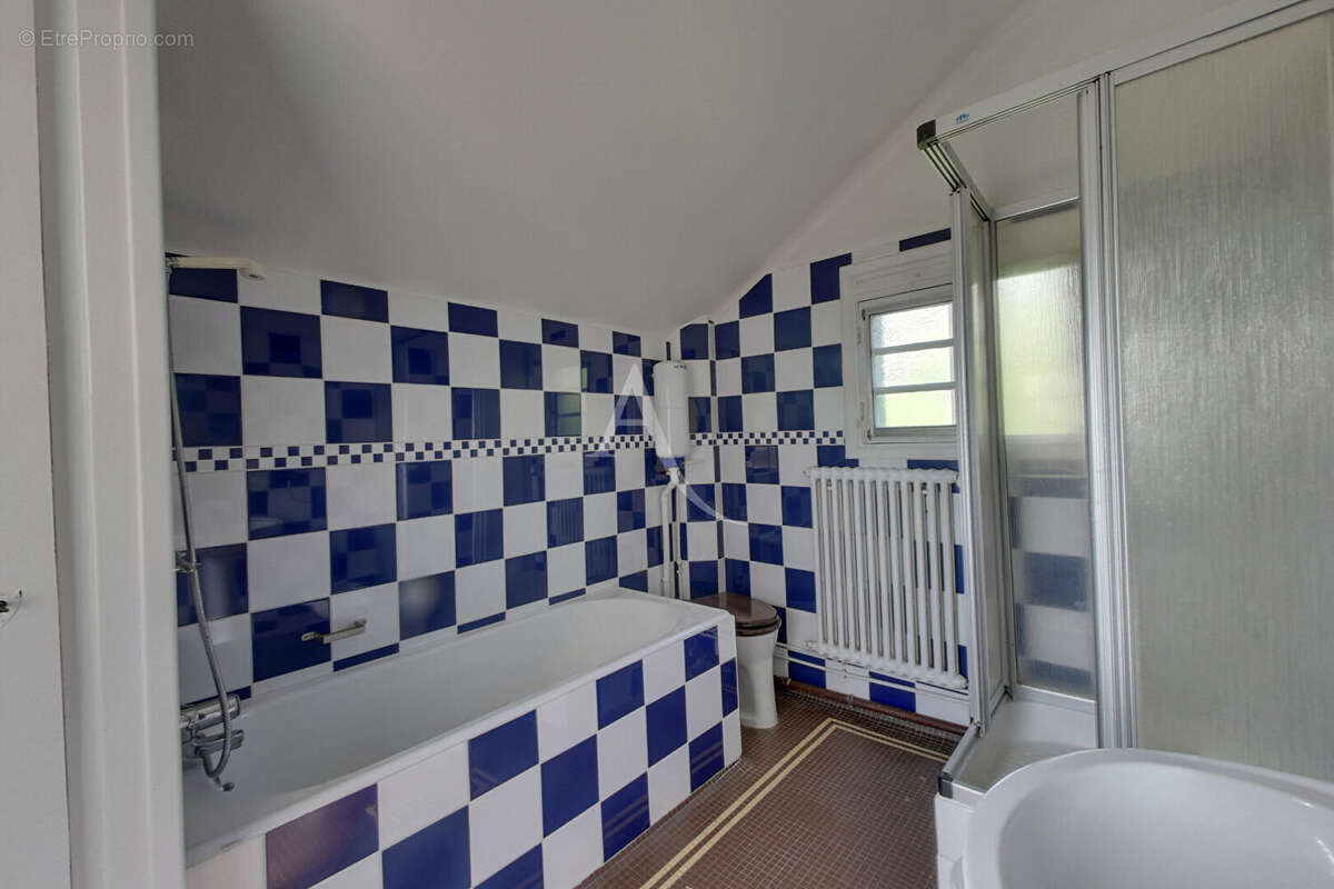 Maison à MONTREUIL