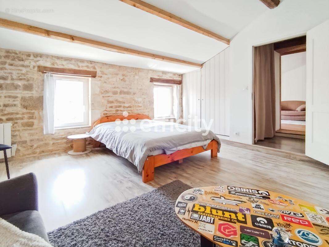 Maison à LE GUE-D'ALLERE