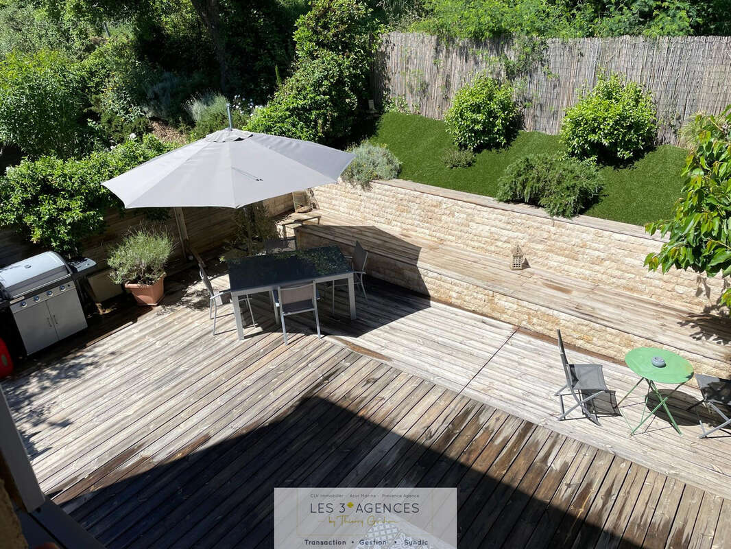 Maison à LA GARDE-FREINET